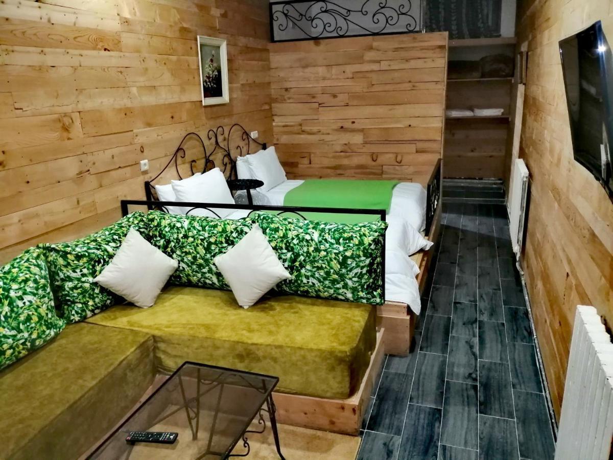 Tamanoucht Hotel Ifrane  Quarto foto