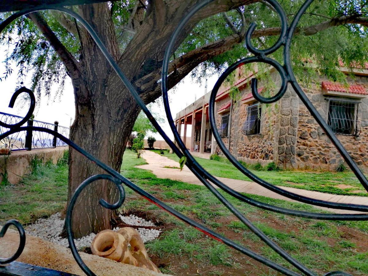 Tamanoucht Hotel Ifrane  Exterior foto